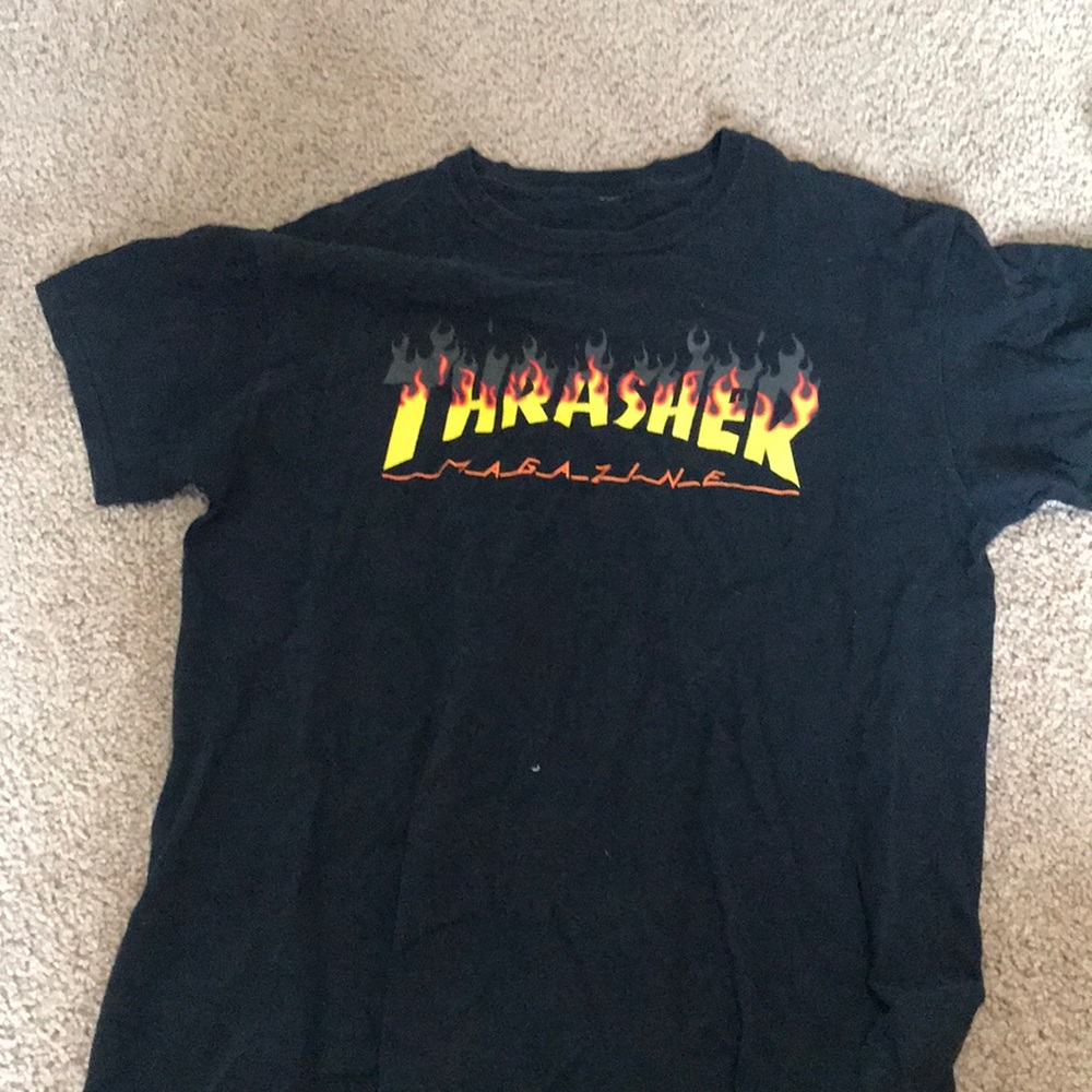 Medium thrasher shirt from zumeiz